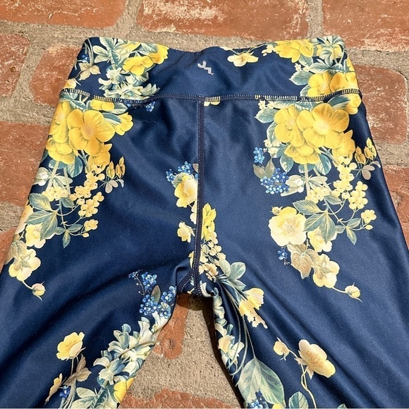 Joy Lab Navy and Yellow Floral Leggings Size Small - Picture 7 of 16